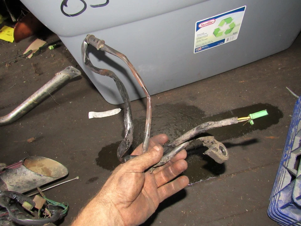 Honda VT750 2002 Shadow Ace interruptor de pie lateral Foto 1 de 1