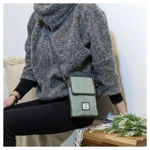 Genuine Scottish Harris Tweed MINI CROSSBODY BAG - turquoise herringbone - Picture 1 of 3