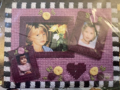 Vintage Bucilla Fun Frames 'Best Friends' Plastic Canvas Kit NEW - Image 1 of 3