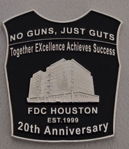 Federal Bureau of Prisons FDC Houston, TX, 20th YR Anniversary Challenge Coin - Bild 1 von 2