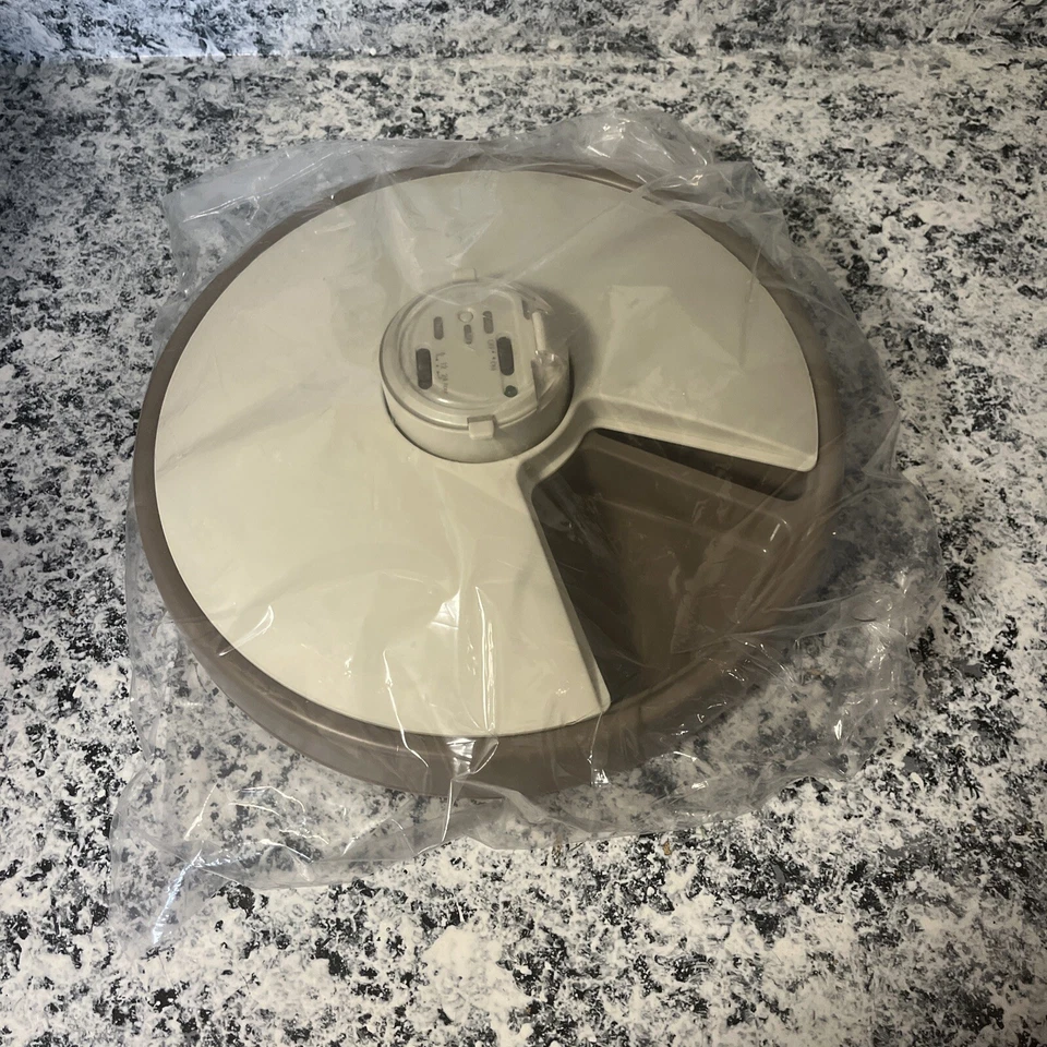 Prato alimentador automático de seis dias Koolatron Pet Dish - Imagem 1 de 2