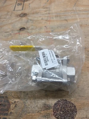 1-1/4“  Ball Valve with Mounting Pad Full Port 316 Stainless Steel 3PC 1000 WOG - Image 1 of 4