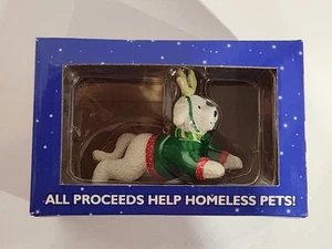 PetSmart Luv-A-Pet Holiday Ornament ~ 2003 White Puppy New In Box - Picture 1 of 2