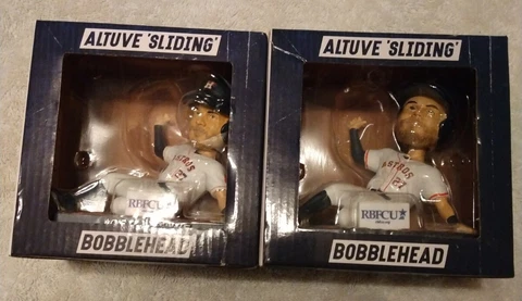 Lot of (2) NEW JOSE ALTUVE 'Sliding'  Houston Astros Bobblehead RBFCU Cover