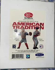 RARA ESTATUA SCD TRADICIÓN AMERICANA YOGI BERRA NUEVA EN CAJA YANQUIS DE NUEVA YORK - Imagen 1 de 2