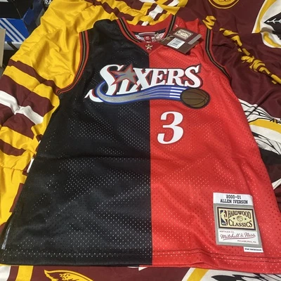 Mitchell And Ness Philadelphia 76ers Allen Iverson Jersey Size M - Image 1 of 4