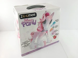 Zoomer SHOW PONY Interactivo Electrónico Caballo Mascota Juguete LUCES + SONIDO + MOVIMIENTO! - Imagen 1 de 11