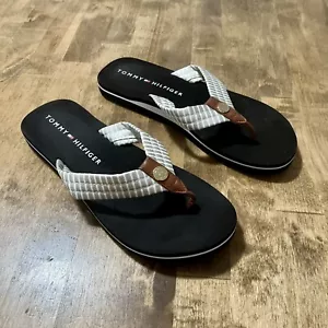 Tommy Hilfiger Flip Flop Thongs Sandals Women’s 8 Nautical Preppy Gold Resort - Picture 1 of 9