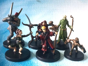 Miniaturas de mazmorras y dragones sazonados para fiesta de personajes del jugador s147 - Imagen 1 de 3