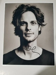 Foto firmada por Matthew Gray Gubler 8x10 RP - ¡Envío gratuito! Mentes criminales - Imagen 1 de 1