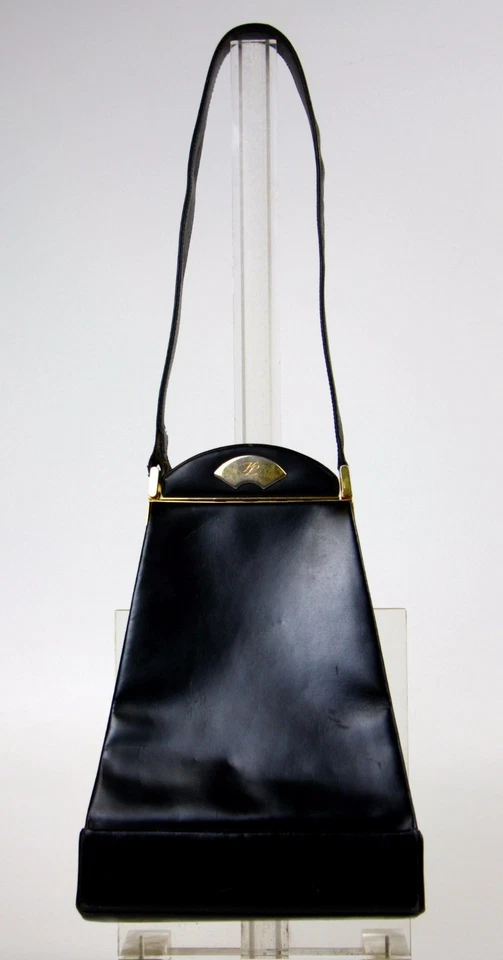 BOLSA KARL LAGERFELD. CUERO. METAL DORADO. FRANCIA. SIGLO VEINTE. Foto 1 de 1