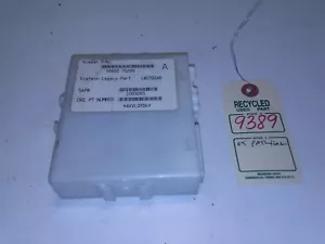 2005 Nissan Pathfinder Seat Memory Driving Position Module OEM 98800 7S200 #9389 - Picture 1 of 6