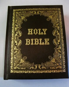 Holy Bible Family Record And Library Reference Edition-Crusade KJV Red Letter - Imagen 1 de 11