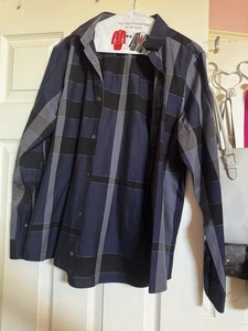 Burberry Button-Down marineblau und grau kariertes Herrenhemd London kariert Medium gebraucht, in einwandfreiem Zustand - Bild 1 von 6