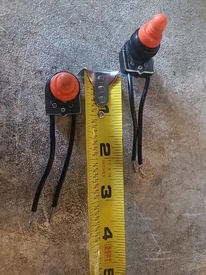 2x Red Push Button Switch Push On/Push Off Wires AC 125V/6A - Image 1 of 4