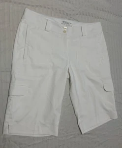 NIKE GOLF DRI FIT WOMENS SHORTS SIZE 8 - Picture 1 of 3