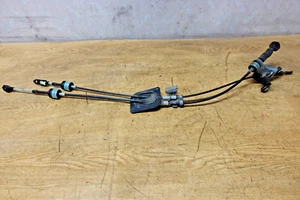 42373 B2 2017 Suzuki Swift 1.0 gasolina 5 velocidades cables selectores de marchas manuales. - Imagen 1 de 4