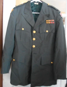 WWII US Army Enlusted Uniform Jacket Dress M 1952 Dark Green 38 L PATCHES d - Picture 1 of 8