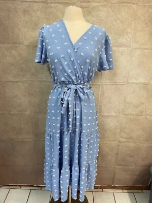 Fashion Dress Women's Blue Swiss Dot Maxi Tiered Flowy Tie Waist V Neck Size M - Image 1 of 4