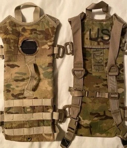 Neu/Gebraucht 3L100 Unzen OCP Trinkblasenträger Wandern Camping **Ausverkauf** - Bild 1 von 3