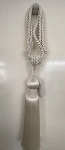 Par grande de borlas con efecto de cuerda en crema - Imagen 1 de 2
