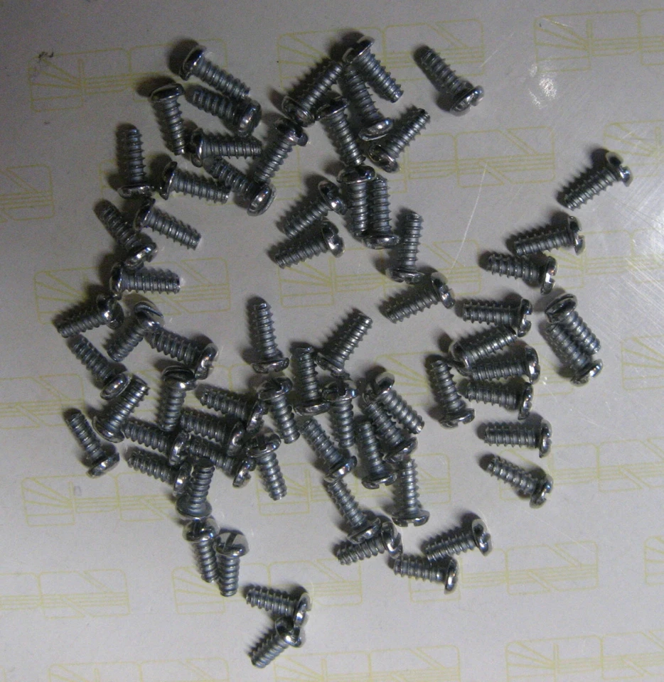 50 parafusos de corpo Aurora, modelo motorização, painel jato novo! Como original - Imagem 1 de 1