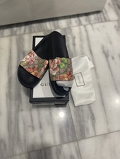gucci bloom slides women