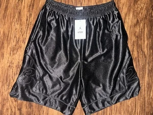 SUPREME®/JORDAN® WARM UP SHORT Black Basketball Shorts Size Medium FW24 - Picture 1 of 4