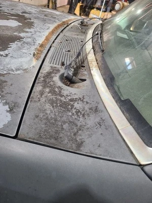 BRONCO    1992 Cowl 648848 Foto 1 de 4