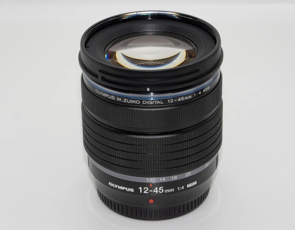 OLYMPUS M.ZUIKO DIGITAL ED 12-45mm F4.0 PRO Black Zoom Lens Micro Four Thirds - Image 1 of 1