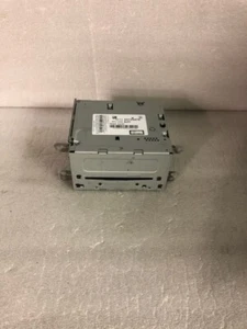 2013-2015 Chevrolet Malibu Radio Receiver AM-FM CD MP3 USB New OEM 23133479 - Picture 1 of 6