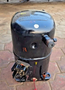 TECUMSEH HERMETIC COMPRESSOR AG166ET-017   220V 1PH - Picture 1 of 6
