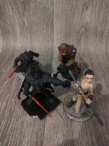 Lote de 4 figuras Disney Infinity 3.0 Star Wars Darth Vader Chewbacca  - Imagen 1 de 6