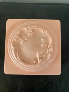 Caja de Polvo Rosa Perfume Hombros Blancos Evyan Vintage Art Nouveau VACÍO USADO EN EXCELENTE ESTADO Bebé - Imagen 1 de 11