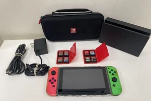 Nintendo Switch Bundle - Console, Dock, HDMI, 32GB, & 8 Games W/Case - Picture 1 of 11