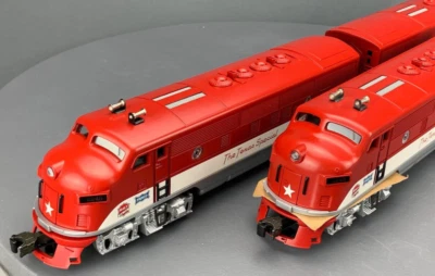 O-27 Williams 2245 & 2445C F3 A/B/A Pwd & Dmy Texas Special Locomotive Set O2729 - Image 1 of 4