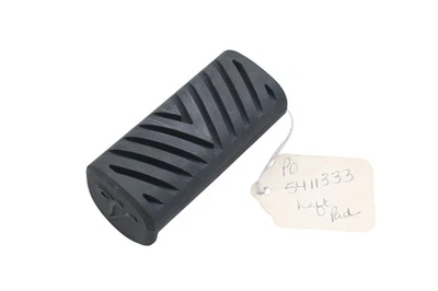 Nuevo OEM Polaris 5411333 Almohadilla de estribo de pasajero Cantidad 1 Nuevo de Lote Antiguo Foto 1 de 3