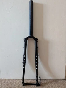 Surly Disc Trucker Thru Axle 700c Fork - 1 1/8 Inch - Black - Picture 1 of 5