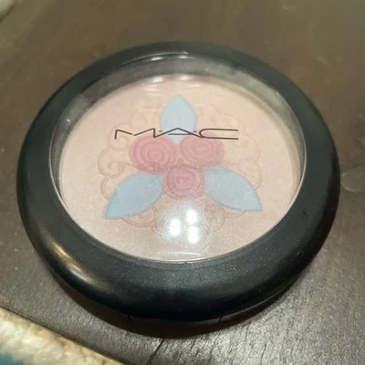New No Box MAC Pearlmatte Powder “Pink Buttercream” HTF  .42 OZ AUTHENTIC - Image 1 of 2