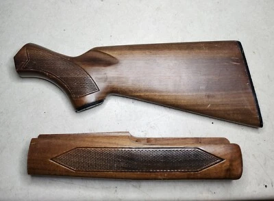 Culata de nogal a cuadros Winchester 1200 1300 120 de colección y guardabarros guardabosques ver fotos Foto 1 de 4