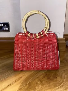 BNWT ZARA RED RIGID CITY RATTAN BAG GOLD CHAIN - Picture 1 of 8