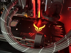 Gaming PC mit AMD Radeon RX 6800 XT Red Devil von Power Color - Bild 1 von 11