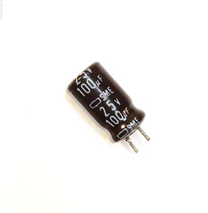 Condensatore Elettrolitico 100uF 25V 85°C Radiale 6x11 SME Nippon Chemicon 5pz - Picture 1 of 1