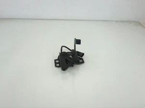 07 SATURN OUTLOOK 3.6L AT 4WD Front Hood Latch Lock Catch Release 15118904 OEM - Picture 1 of 4