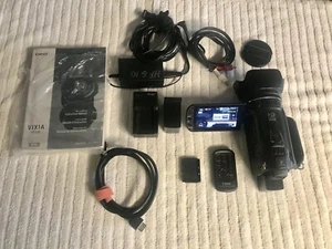 Canon VIXIA HF G10 Full HD 1080p AVCHD Camcorder, 2 Batteries, A+++ - Picture 1 of 7