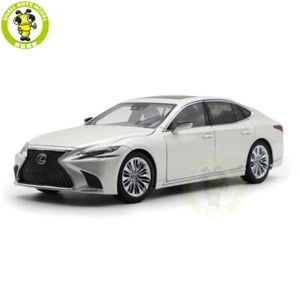 1/18 Lexus LS500h LS 500 Autoart 78866 White Model Car Gifts For Friends - Picture 1 of 14