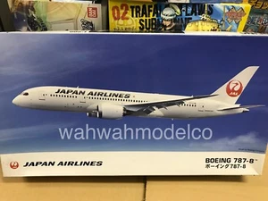 Hasegawa 17 JAL Japan Airlines Boeing 787-8 1/200 scale kit  - Picture 1 of 1