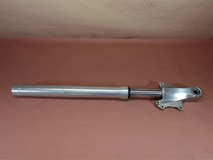 2002-2008 HONDA VTX1800C Right Front Fork Forks Shock Tube - Picture 1 of 12