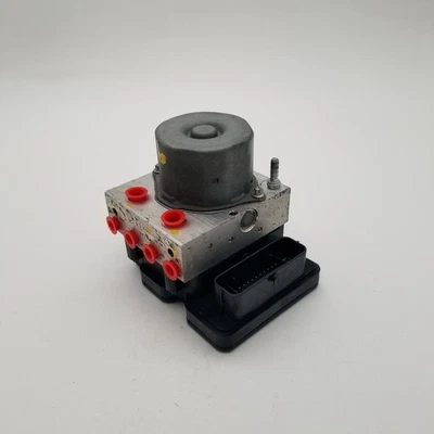 Unidade de controle de bomba de freio 2018 Nissan Sentra ABS antibloqueio fabricante de equipamento original 476605UD0C - Imagem 1 de 4