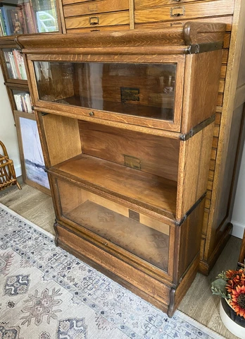 Excellent 34”  Globe Wernicke Golden Oak 3 Stack Barrister Bookcase Cover